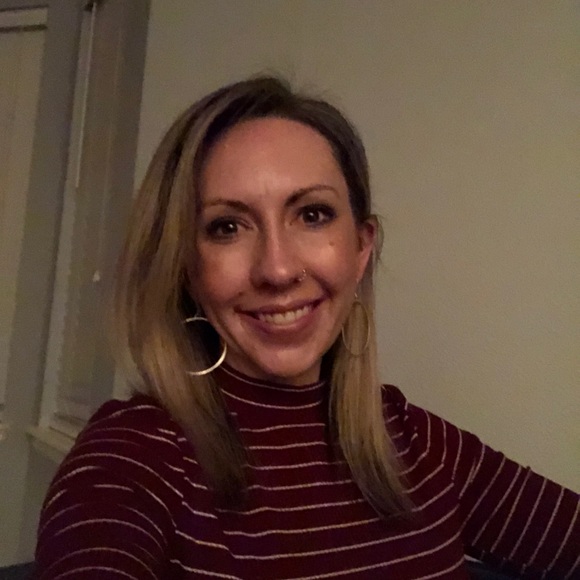 hollymckinley8